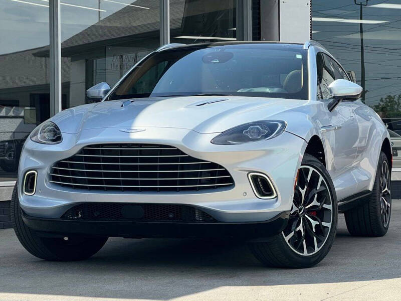 2021 Aston Martin DBX