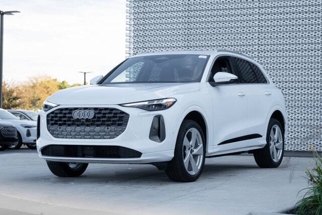 2025 Audi Q5 quattro Premium Plus TFSI