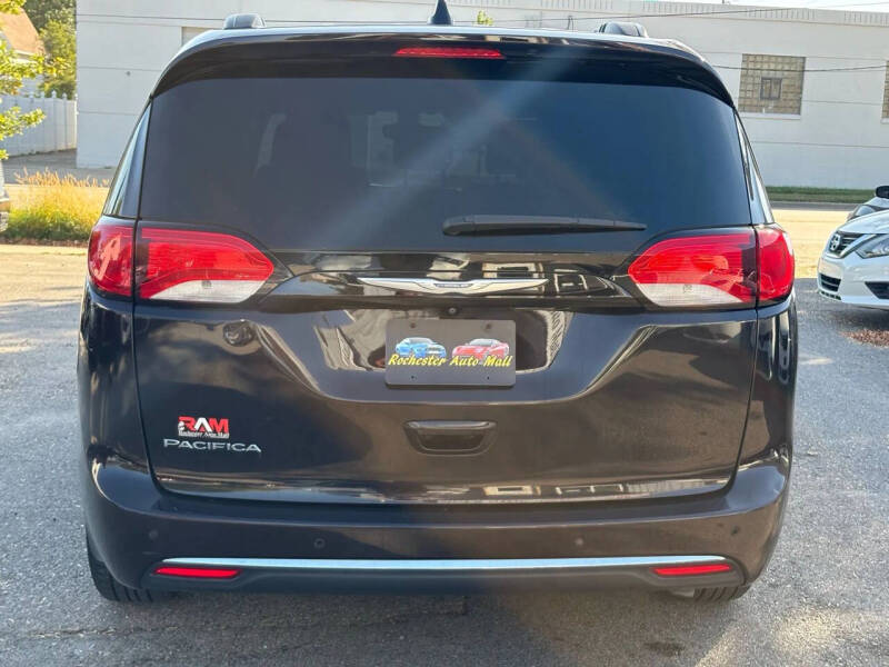 2017 Chrysler Pacifica