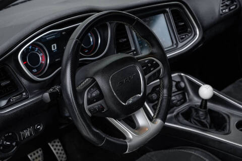 2015 Dodge Challenger SRT 392