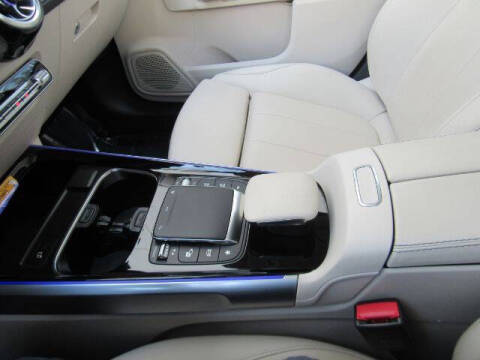 2023 Mercedes-Benz GLB GLB 250