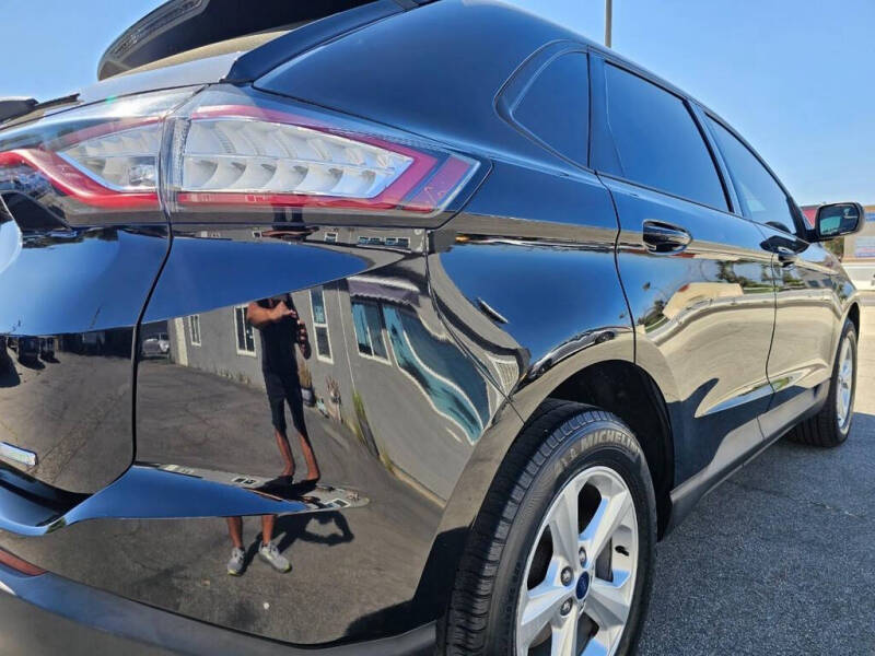 2017 Ford Edge SE