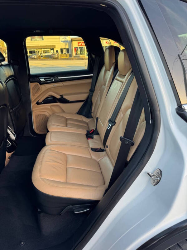 2016 Porsche Cayenne