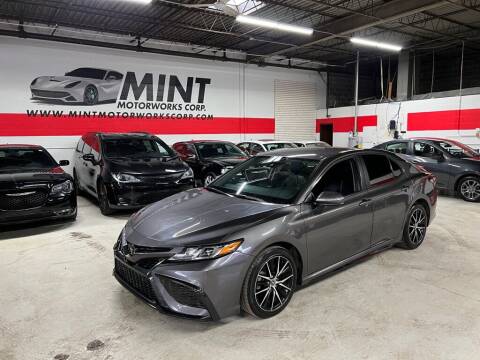 2021 Toyota Camry for sale at MINT MOTORWORKS in Addison IL