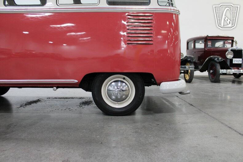 1961 Volkswagen Bus