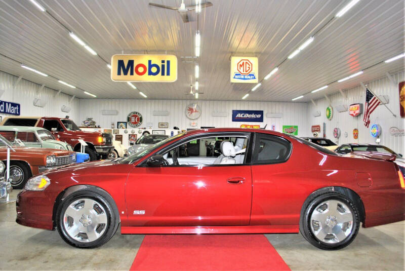 2007 Chevrolet Monte Carlo for sale at Masterpiece Motorcars in Germantown WI