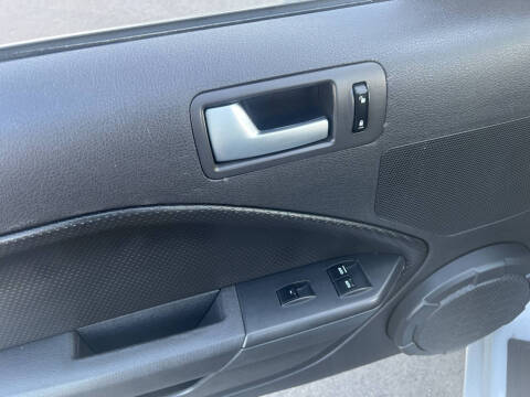 2006 Ford Mustang GT Deluxe