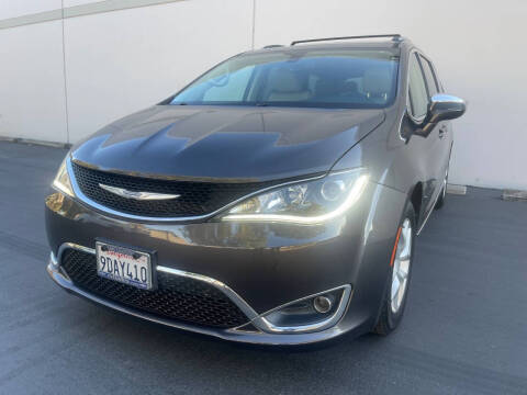 2020 Chrysler Pacifica Limited