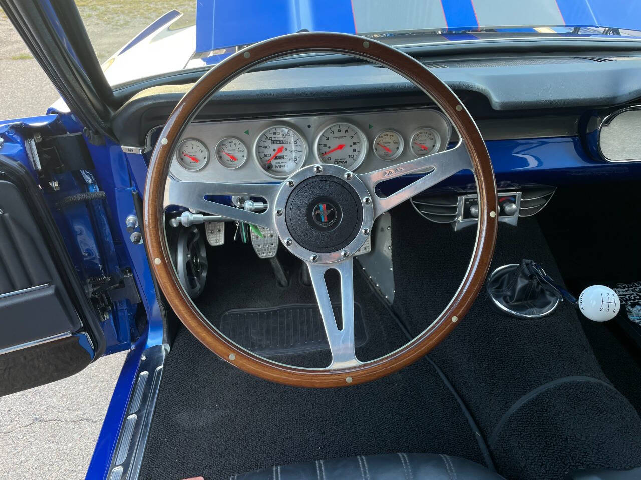 1966 Ford Mustang 27