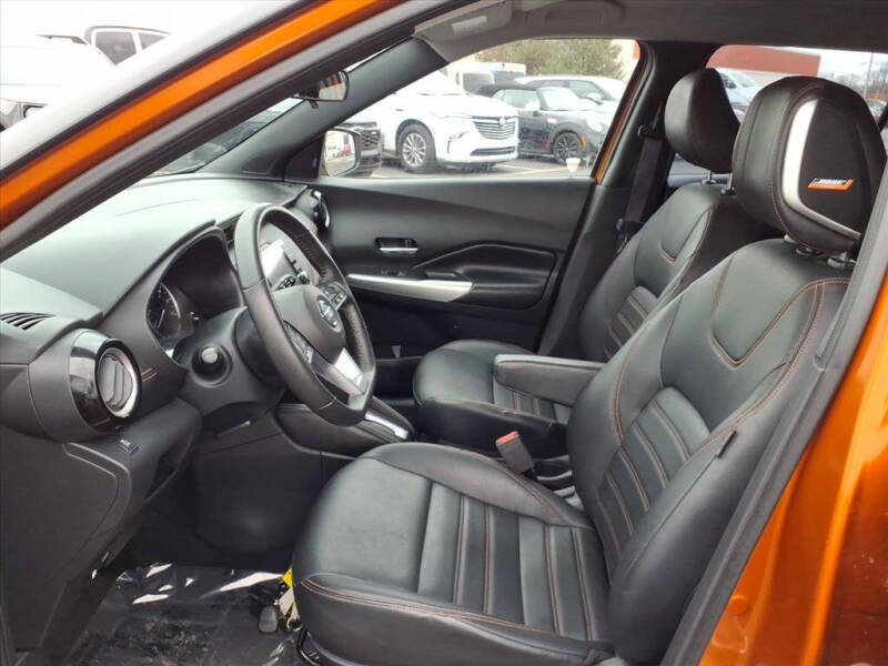 2019 Nissan Kicks SR