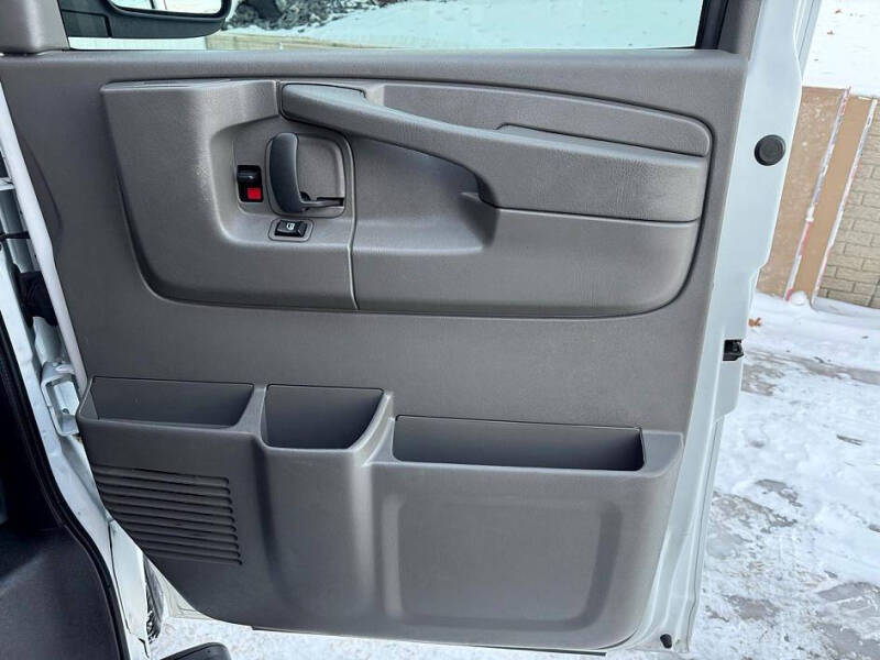 2015 Chevrolet Express 2500