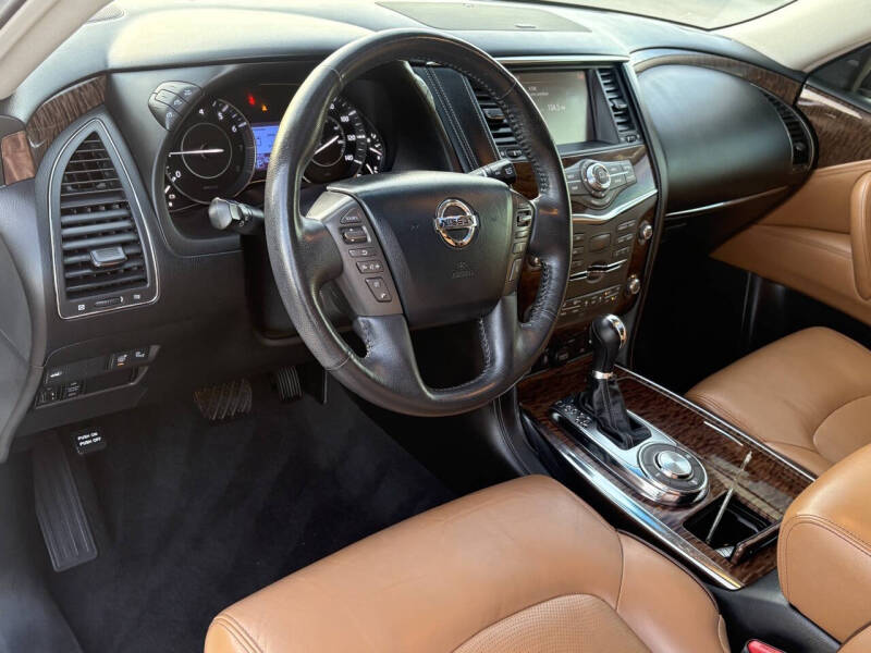 2017 Nissan Armada Platinum