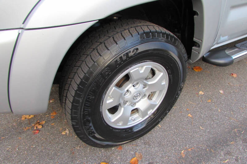 2011 Toyota Tacoma PreRunner photo 10