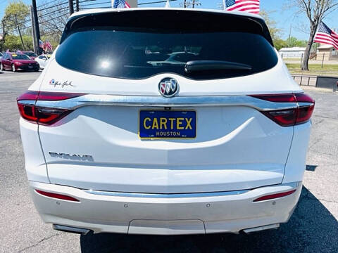 2020 Buick Enclave Essence