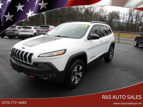2017 Jeep Cherokee for sale at R&S Auto Sales in Linden PA