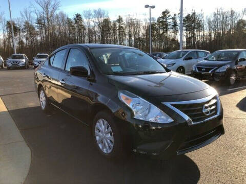 2019 Nissan Versa SV