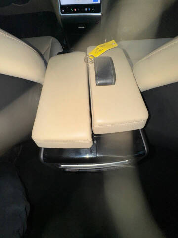 2015 Tesla Model S 85D