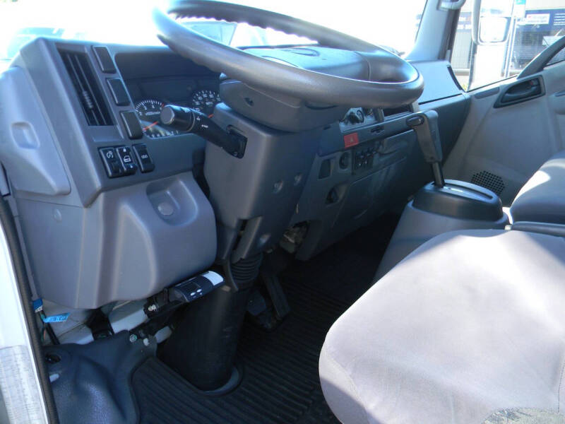 2016 Isuzu NPR