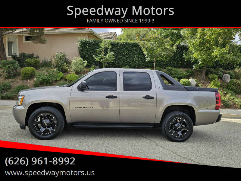 2007 Chevrolet Avalanche for sale at Speedway Motors in Glendora CA