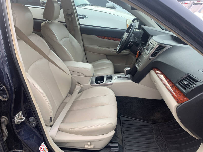 2012 Subaru Outback 2.5i Limited