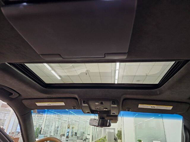 2019 Cadillac Escalade Platinum