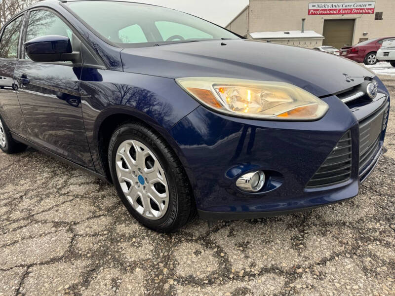 2012 Ford Focus SE photo 21