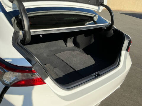 2018 Toyota Camry LE