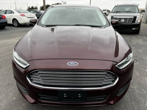 2013 Ford Fusion for sale at Caps Cars Of Taylorville in Taylorville IL