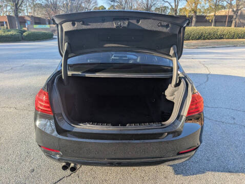 2012 BMW 3 Series 328i