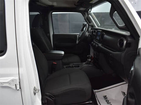 2023 Jeep Gladiator Sport