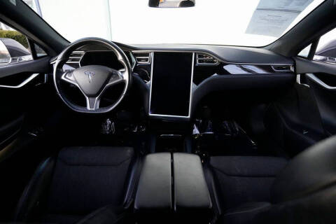 2017 Tesla Model S 75D