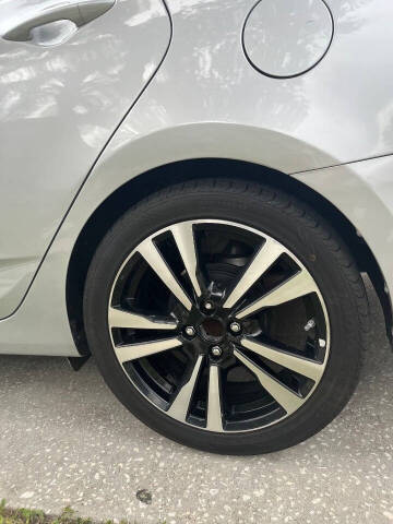 2015 Hyundai Accent GLS