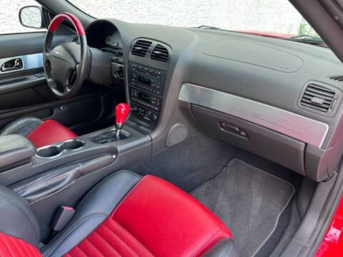 2002 Ford Thunderbird Deluxe