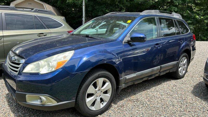 2011 Subaru Outback for sale at R C MOTORS in Vilas NC