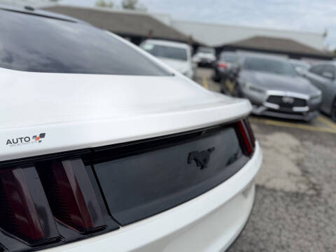 2017 Ford Mustang EcoBoost Premium