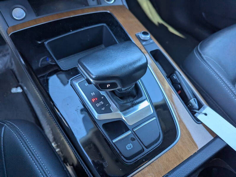 2021 Audi Q5 quattro Premium Plus 45 TFSI