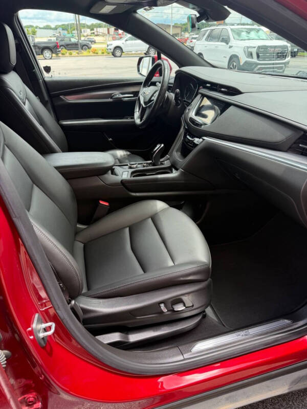 2021 Cadillac XT5 Luxury