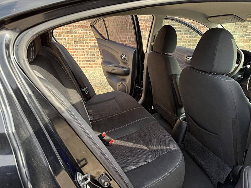 2015 Nissan Versa 1.6 S