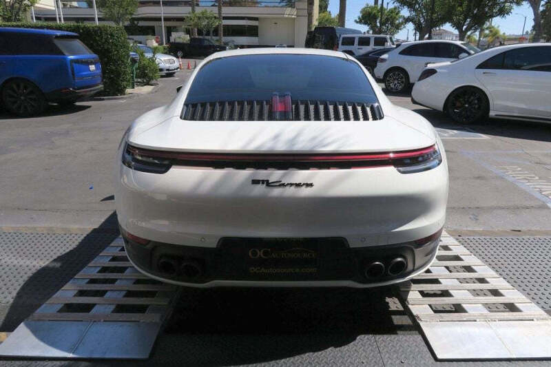 2022 Porsche 911