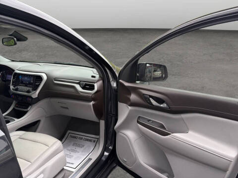 2020 GMC Acadia SLT