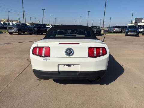 2010 Ford Mustang V6