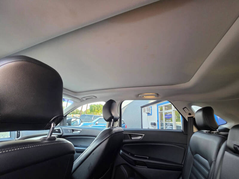 2017 Ford Edge SEL