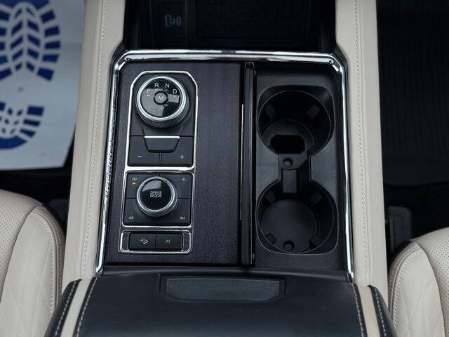 2022 Ford Expedition Platinum