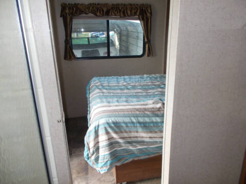 2014 Coachmen RV Liberty Edition