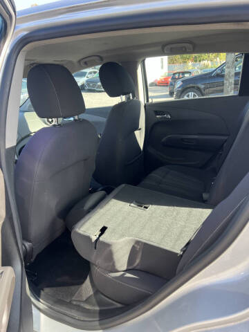 2012 Chevrolet Sonic LT