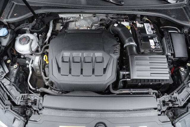 2020 Audi Q3 quattro Premium 45 TFSI