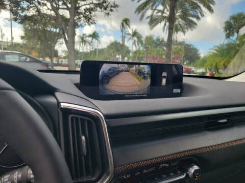 2026 Mazda CX-50 Hybrid Premium Plus