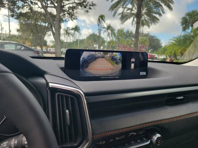 2026 Mazda CX-50 Hybrid Premium Plus