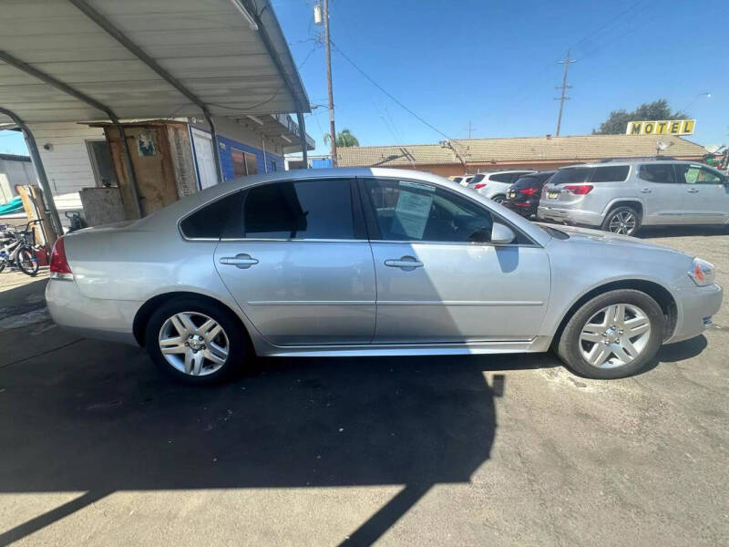 2012 Chevrolet Impala 2FL photo 2