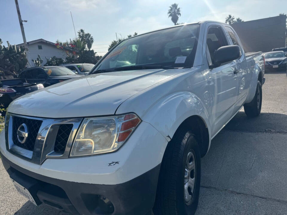 2014 Nissan Frontier S's photo